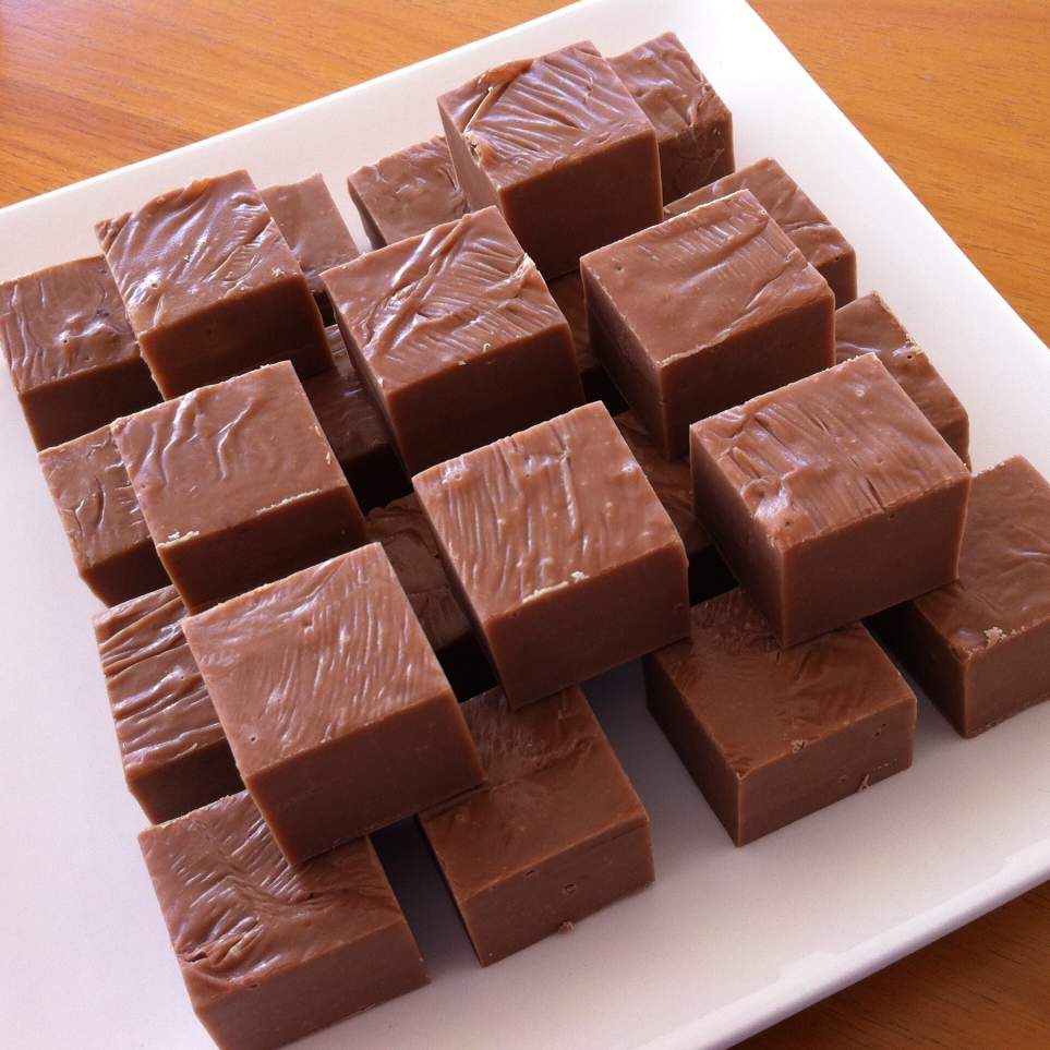 chocolate_fudge-jpg-cropped-0